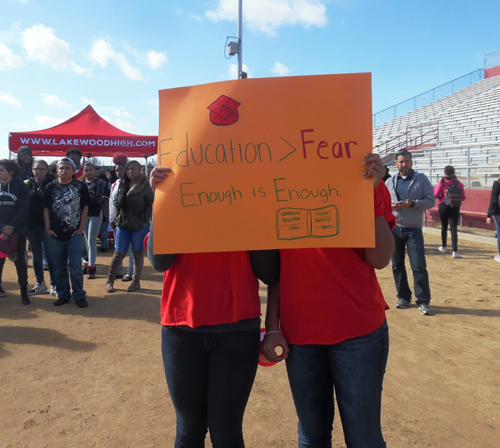 LAKEWOOD HIGH SCHOOL PARTICIPATES IN #ENOUGH WALKOUT IN MEMORY OF SCHOOL SHOOTING