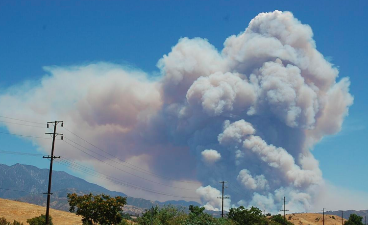 Apple fire, fire in banning