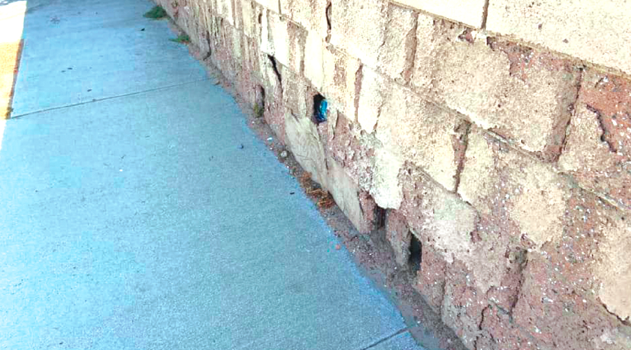 crumbing wall cerritos